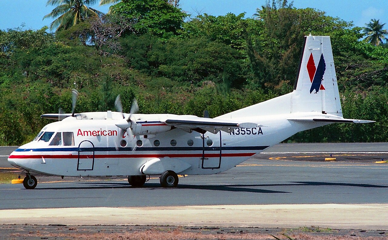 CASA C-212 Aviocar 侧面图